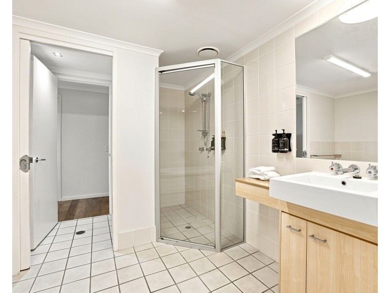 835/63 Williams Esplanade, Palm Cove QLD 4879