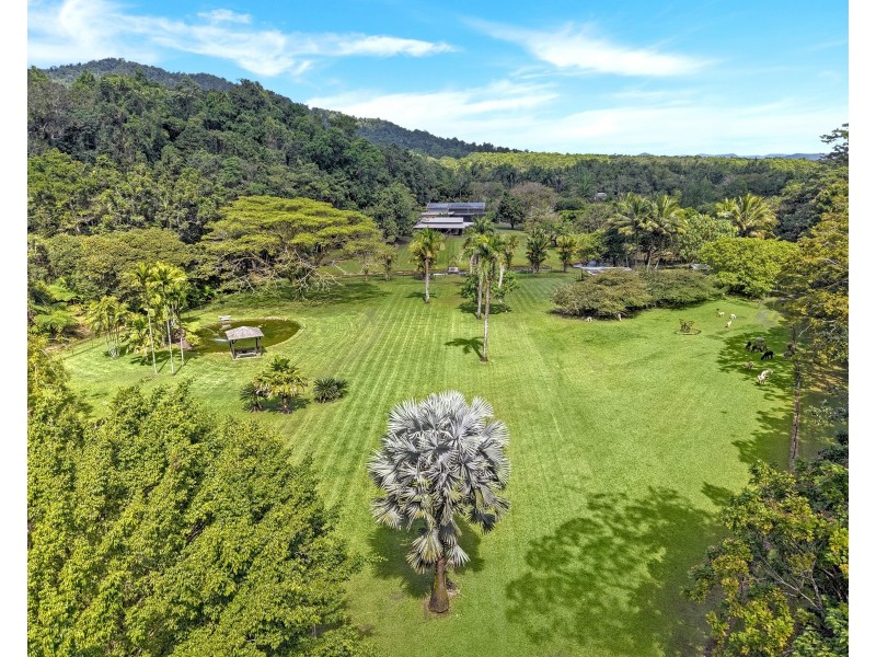 376 Kruckow Road, East Russell QLD 4861