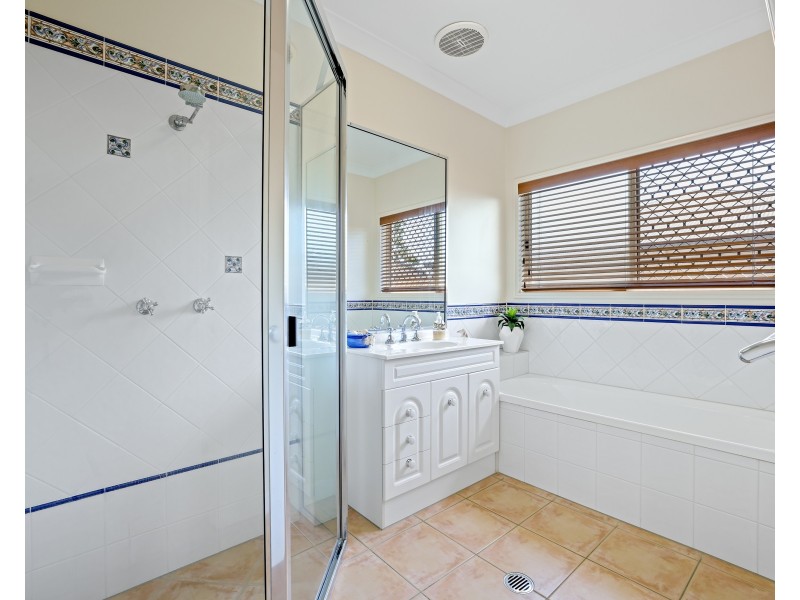 38 Madigans Drive, Mount Sheridan QLD 4868