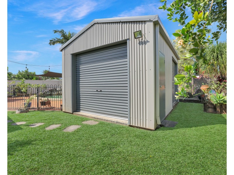 12 Wentworth Close, Bentley Park QLD 4869