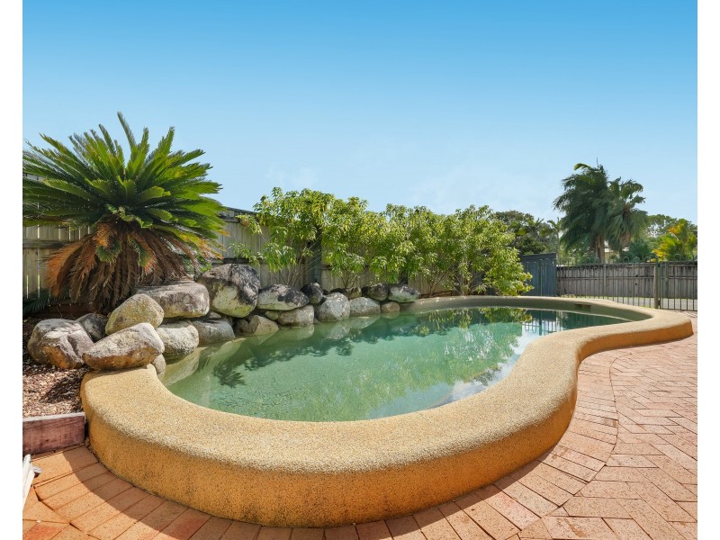 16 Kestrel Street, Bayview Heights QLD 4868