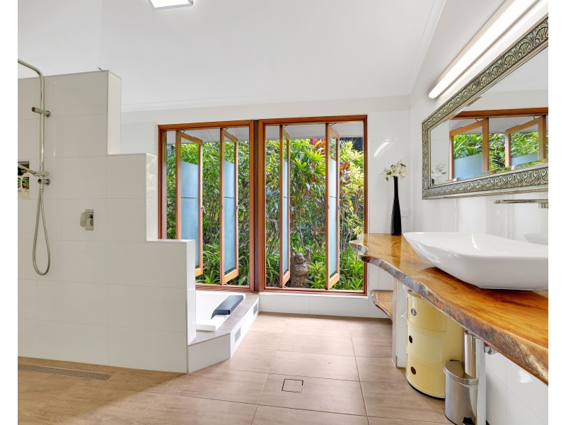 97-99 James Cook Drive, Kewarra Beach QLD 4879