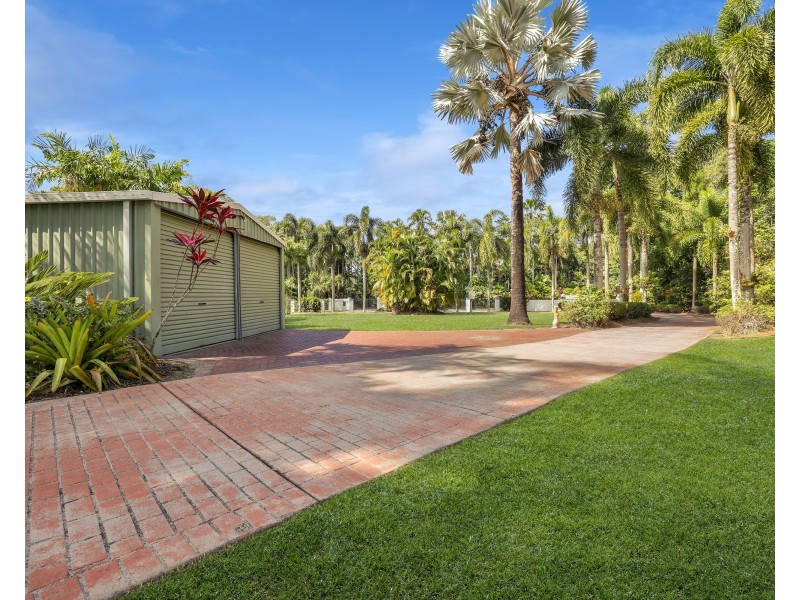 97-99 James Cook Drive, Kewarra Beach QLD 4879