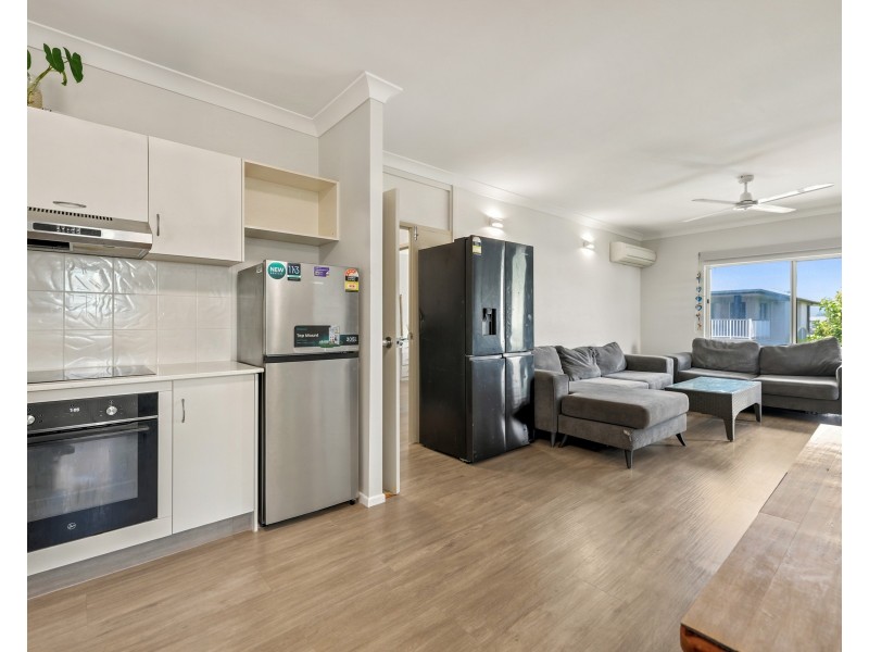 21/670 Bruce Highway, Woree QLD 4868