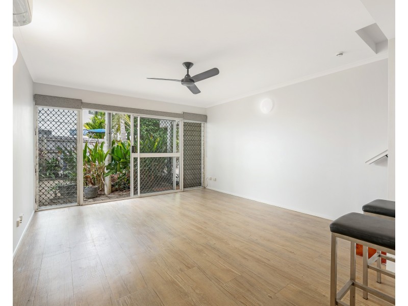 10/18-20 Adair Street, Yorkeys Knob QLD 4878