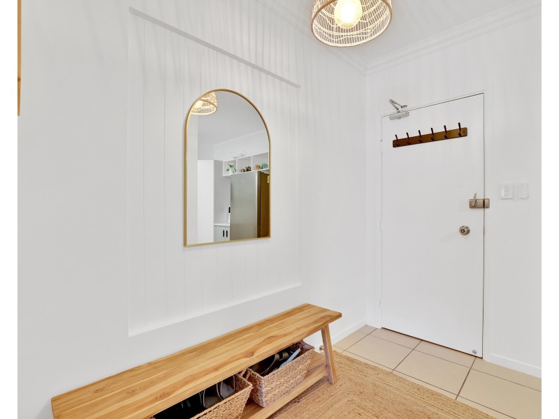 2210/40-42 Clifton Road, Clifton Beach QLD 4879