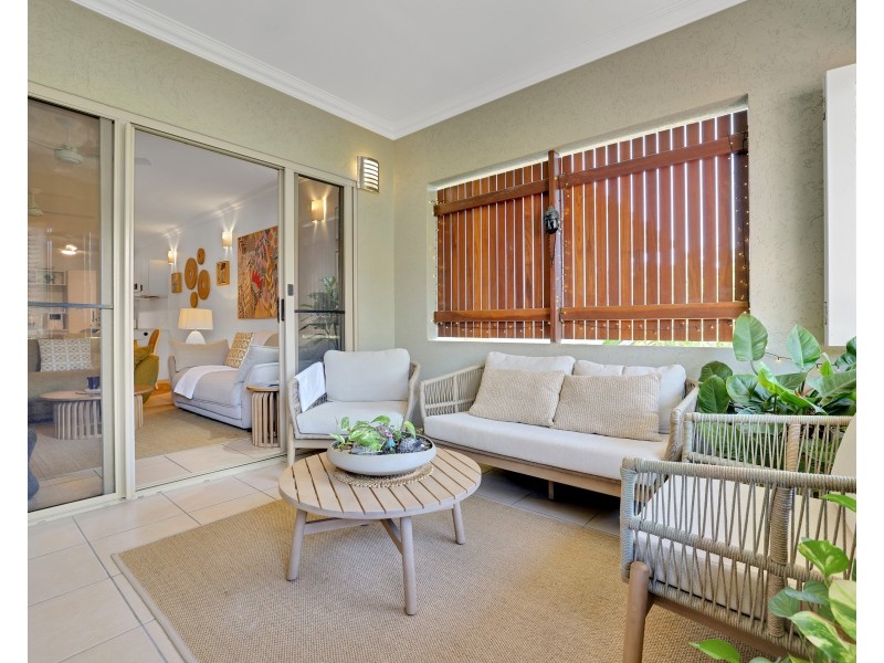 2210/40-42 Clifton Road, Clifton Beach QLD 4879