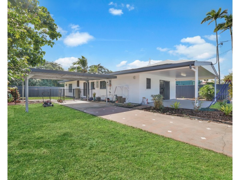 8 Dalton Street, Bungalow QLD 4870