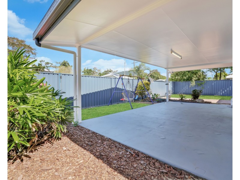 8 Dalton Street, Bungalow QLD 4870