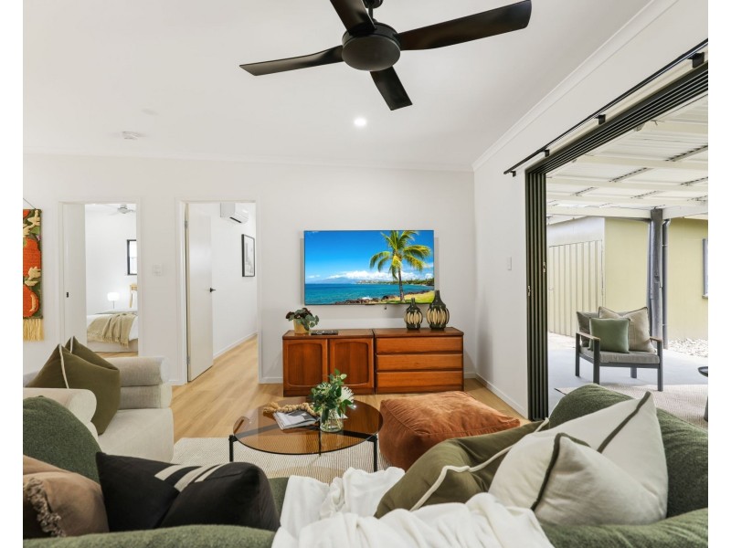 54 Waite Street, Machans Beach QLD 4878