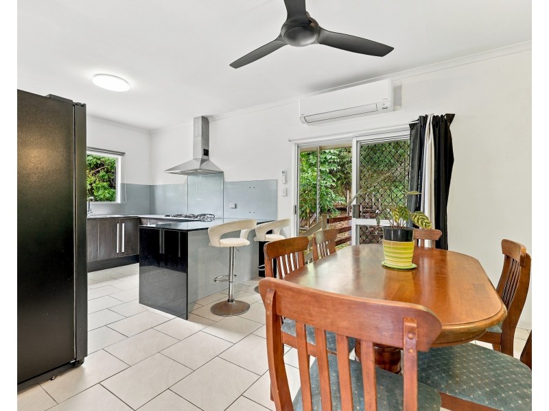 7 McCarthy Close, Brinsmead QLD 4870