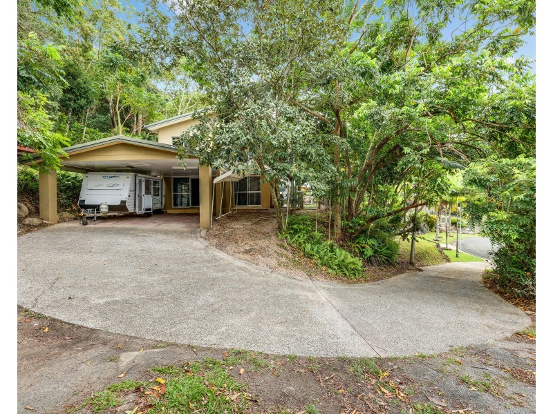 7 McCarthy Close, Brinsmead QLD 4870