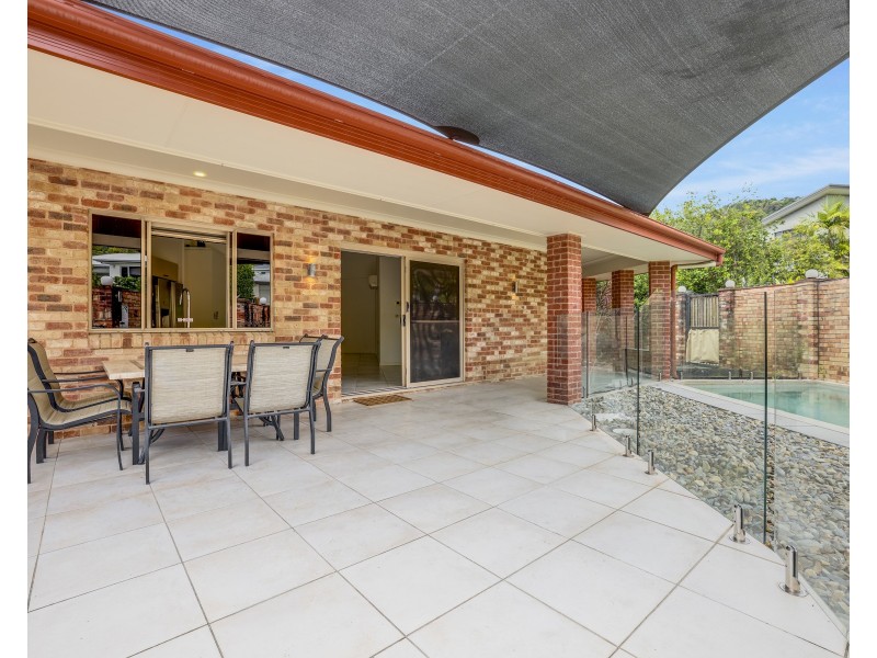12 Rossmann Road, Smithfield QLD 4878