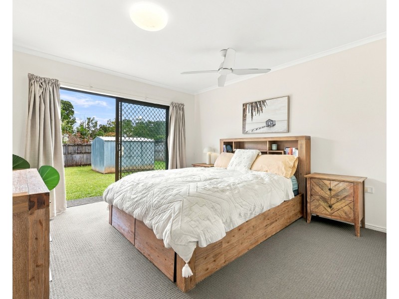 2-4 Lola Close, Woree QLD 4868