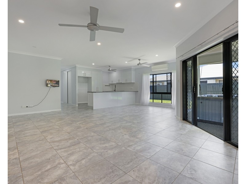 8 Wegert Close, Gordonvale QLD 4865