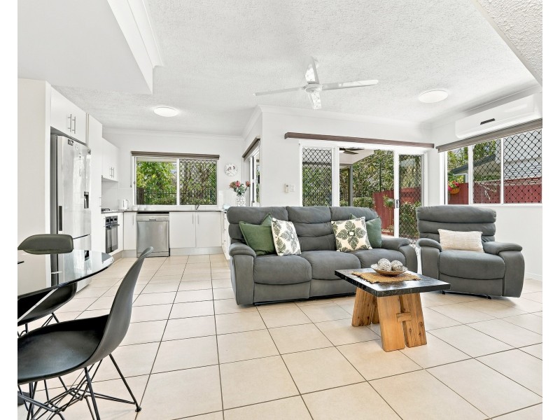 20/20-38 Sandwich Street, Kamerunga QLD 4870