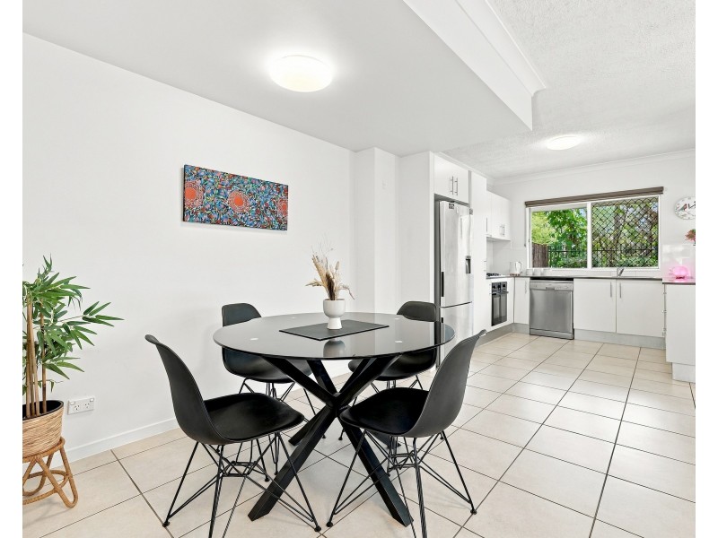 20/20-38 Sandwich Street, Kamerunga QLD 4870