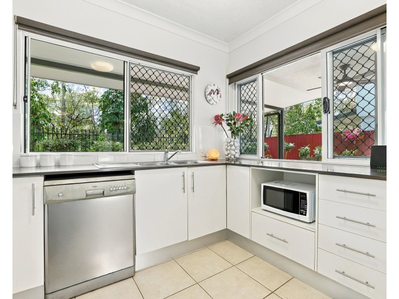 20/20-38 Sandwich Street, Kamerunga QLD 4870