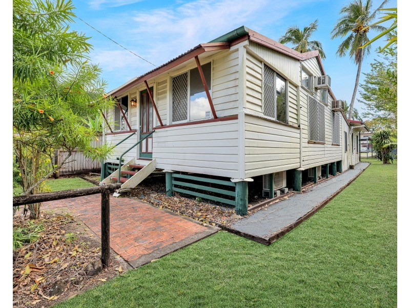 178 Buchan Street, Bungalow QLD 4870