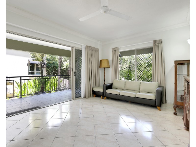 1603/2-10 Greenslopes Street, Cairns North QLD 4870