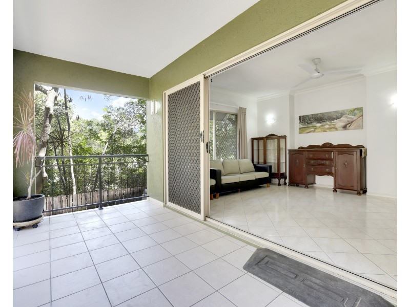 1603/2-10 Greenslopes Street, Cairns North QLD 4870