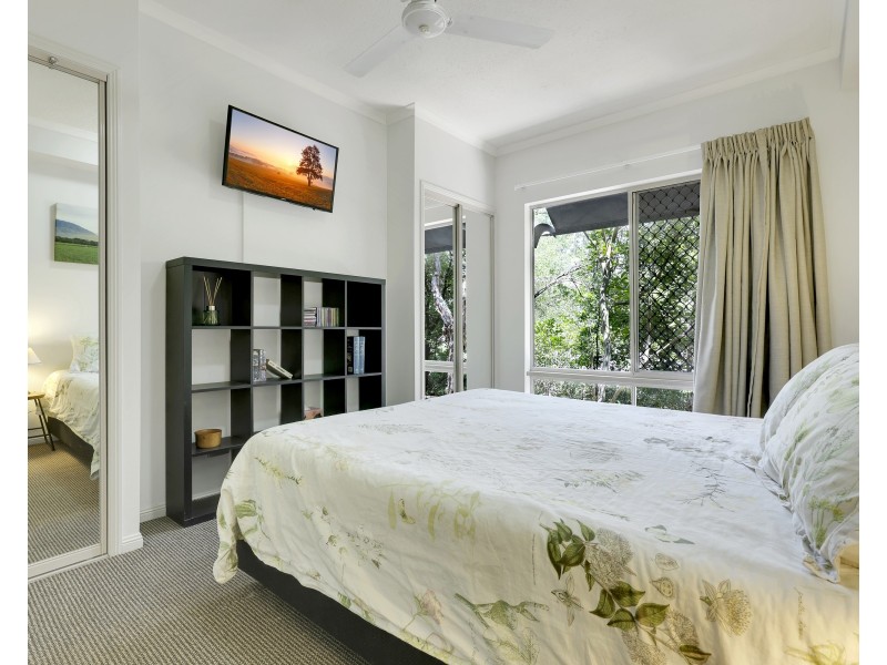 1603/2-10 Greenslopes Street, Cairns North QLD 4870