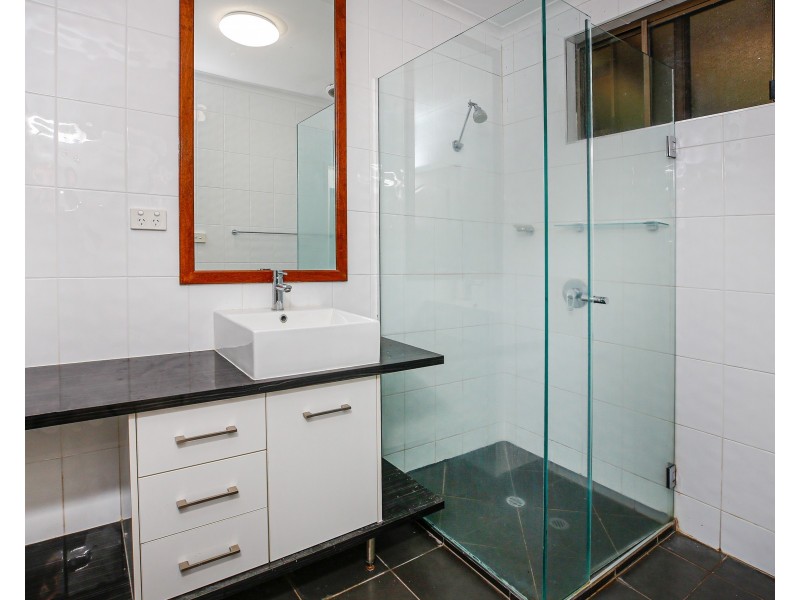 99 Upper Richardson Street, Whitfield QLD 4870