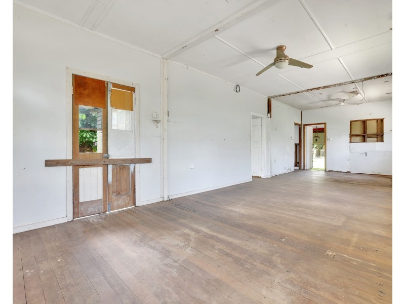 44 Barr Street, Edmonton QLD 4869