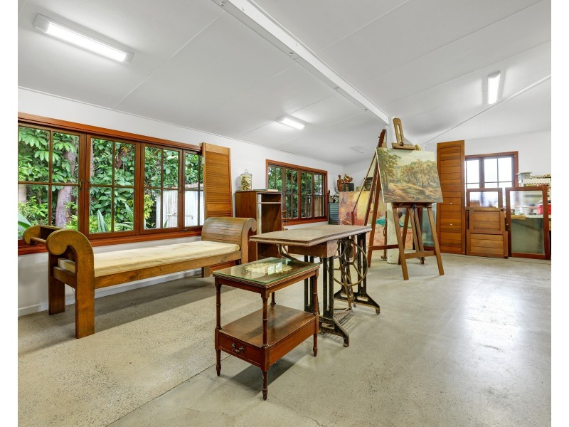 8 Leftwich Street, White Rock QLD 4868
