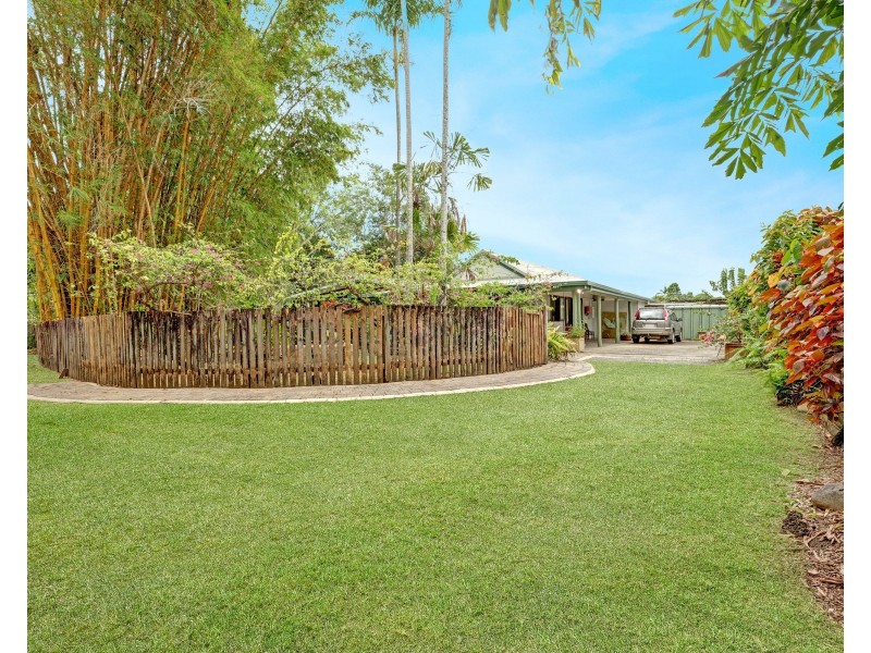 8 Leftwich Street, White Rock QLD 4868