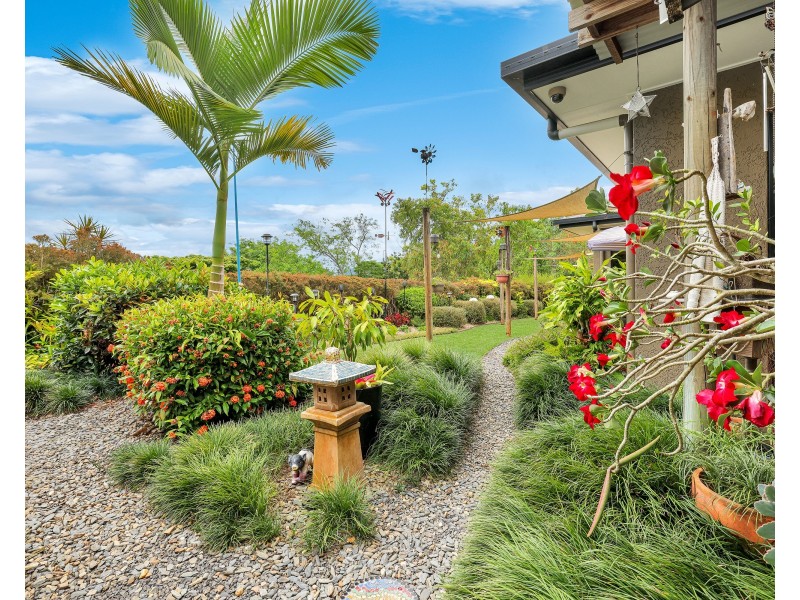 94-96 Windlass Street, Goldsborough QLD 4865