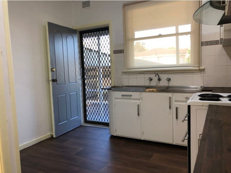 36 Ancona Avenue, Toongabbie NSW 2146