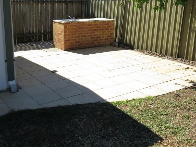 36 Ancona Avenue, Toongabbie NSW 2146