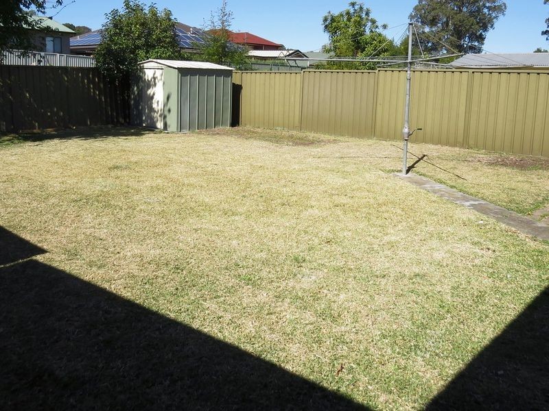 36 Ancona Avenue, Toongabbie NSW 2146