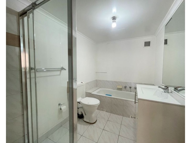 62/3 Riverpark Drive, Liverpool NSW 2170
