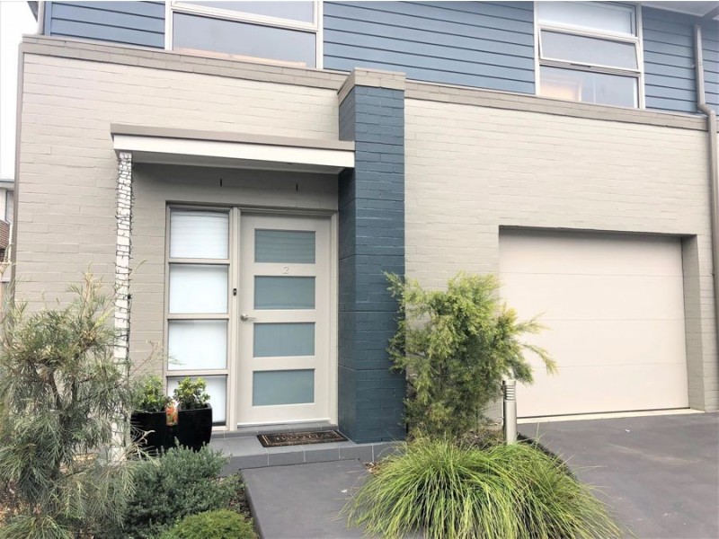 2/85 Jamison Road, Kingswood NSW 2747