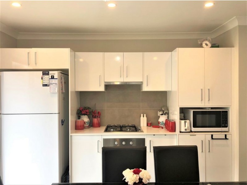 2/85 Jamison Road, Kingswood NSW 2747