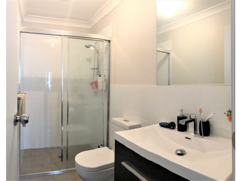 2/85 Jamison Road, Kingswood NSW 2747