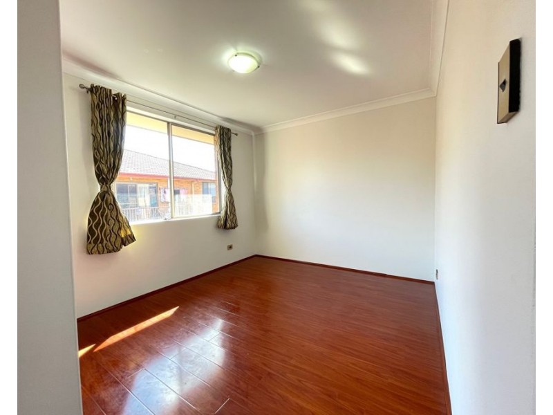 76/2 Riverpark Drive, Liverpool NSW 2170