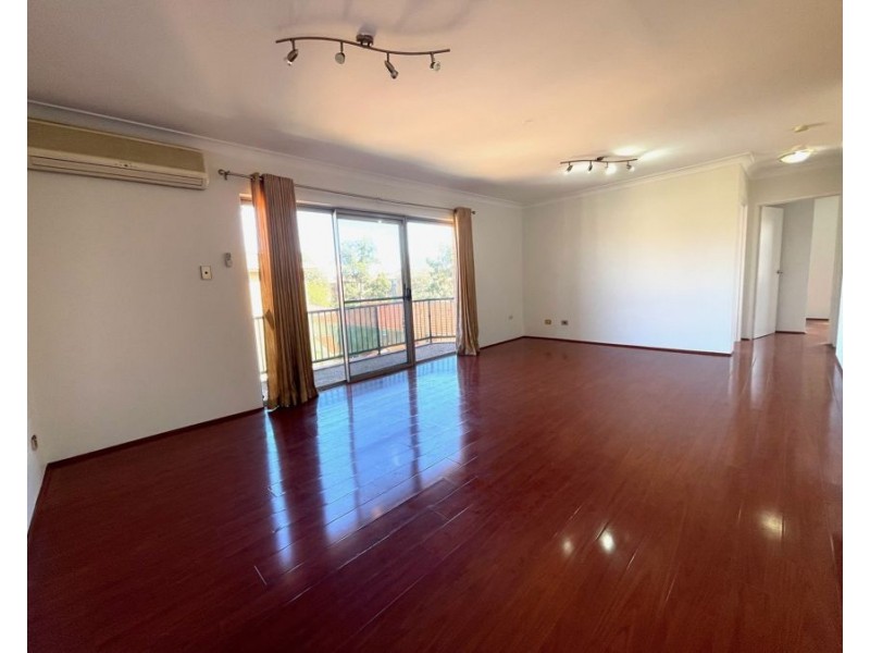 76/2 Riverpark Drive, Liverpool NSW 2170