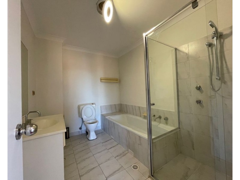 76/2 Riverpark Drive, Liverpool NSW 2170