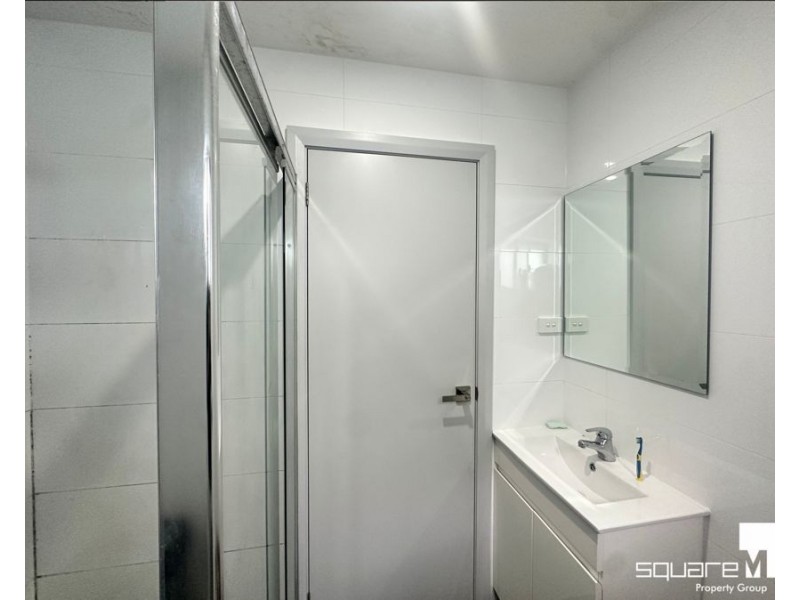 9A Bensley Road, Macquarie Fields NSW 2564