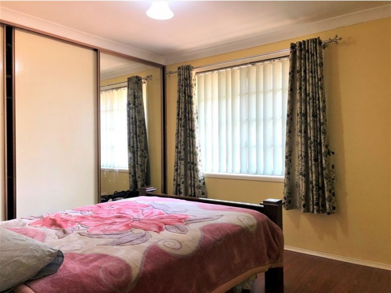 6/10 Bensley Road, Macquarie Fields NSW 2564