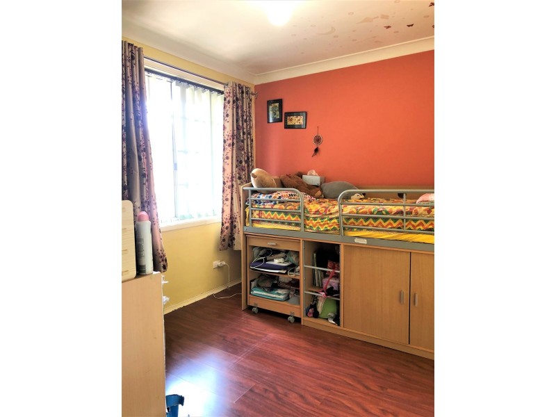 6/10 Bensley Road, Macquarie Fields NSW 2564