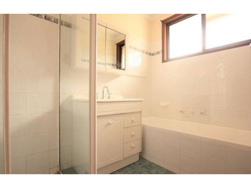 37 Naylor Place, Ingleburn NSW 2565