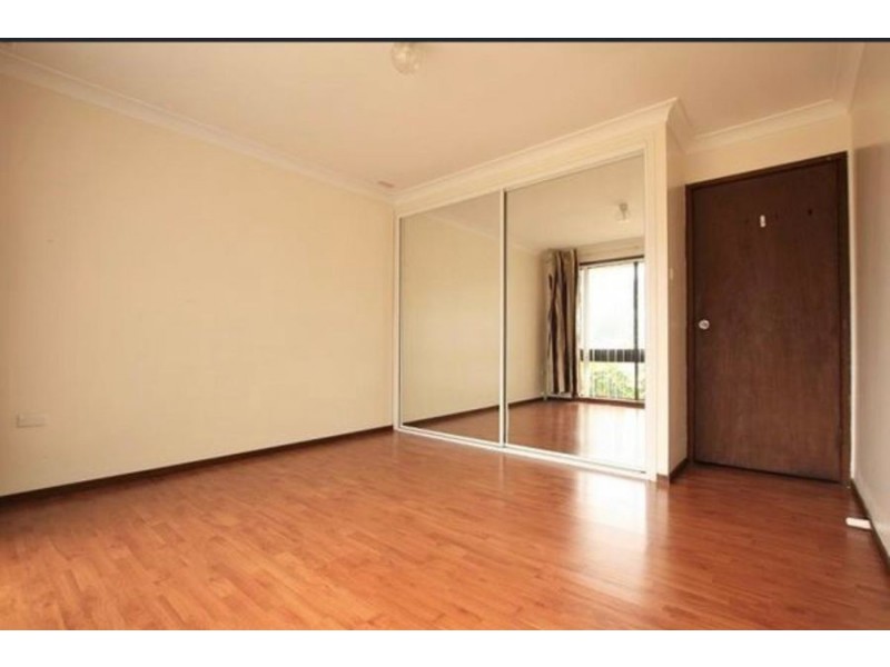 37 Naylor Place, Ingleburn NSW 2565