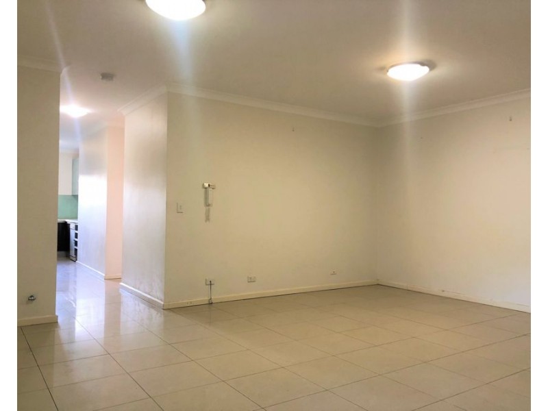 13/154-156 Bridge Road, Westmead NSW 2145