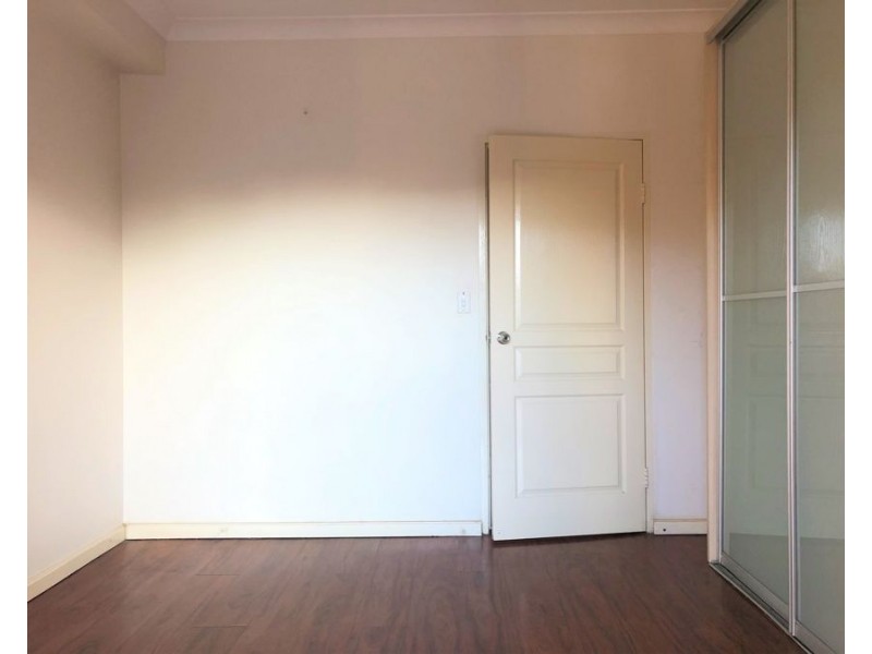 13/154-156 Bridge Road, Westmead NSW 2145