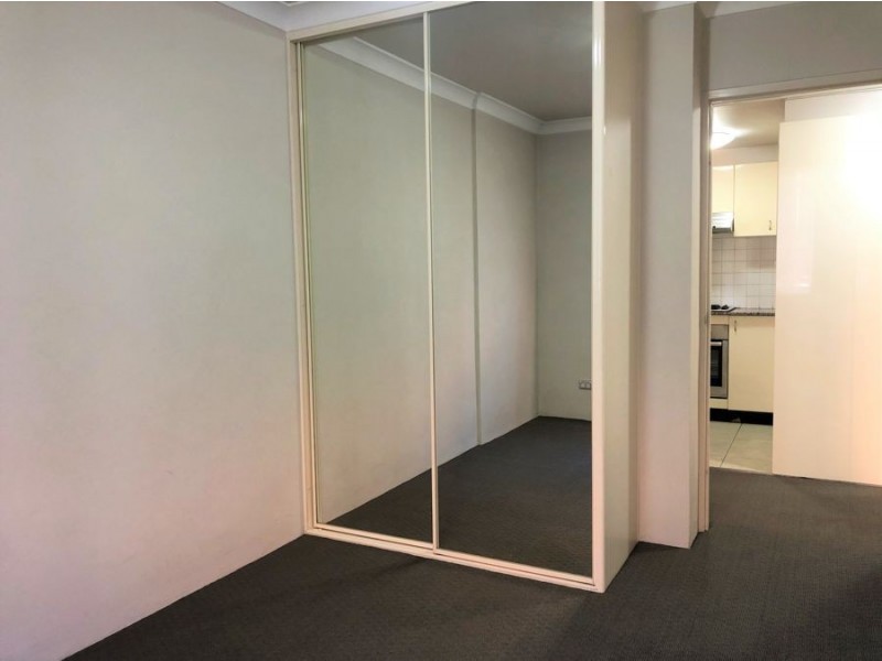 42/18 Sorrell Street, Parramatta NSW 2150