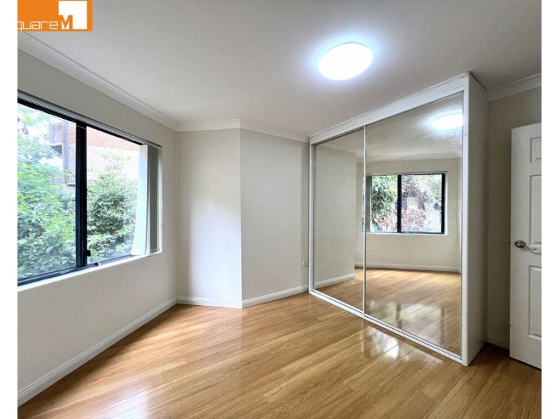 8/2-6 Mowle Street, Westmead NSW 2145